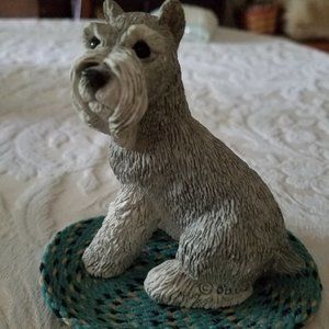 Sandicast type of Schanuzer Figurine on Rug